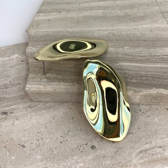 New ~ Anthropologie Shashi Barcelona Stud Silver Earrings - Picture 7 of 7